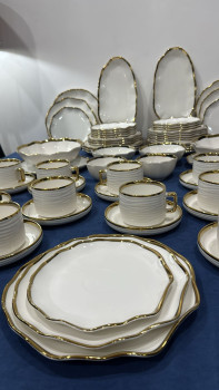 საოცარი ნაკრები